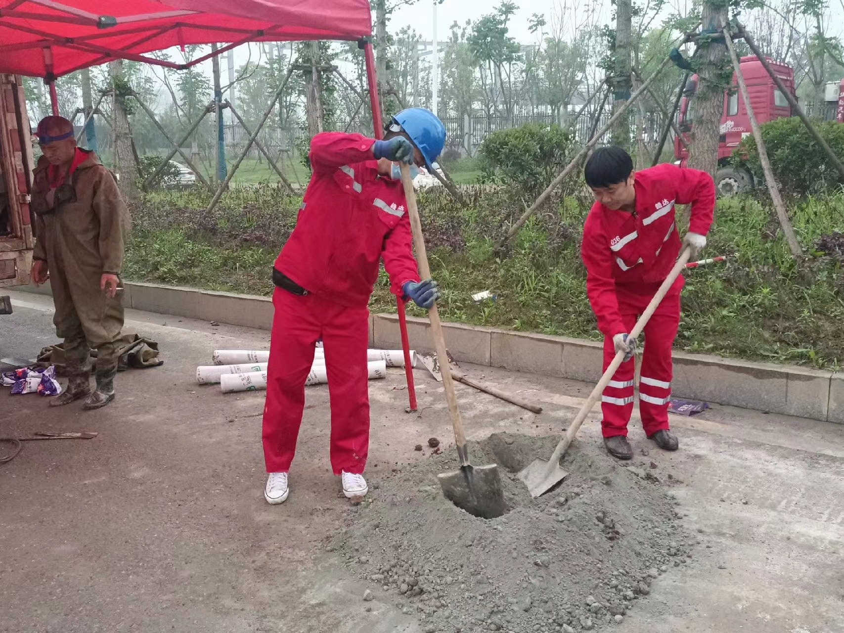 正安管道疏通哪家好】及时进行市政管道清淤